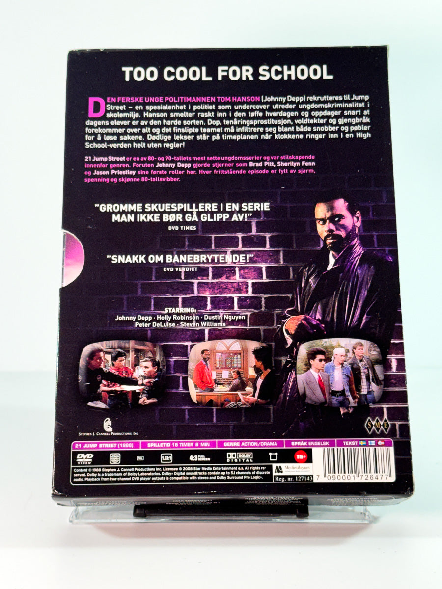 Bakside av cover til 21 jump street sesong 2, brukt DVD hos Brukbar Film