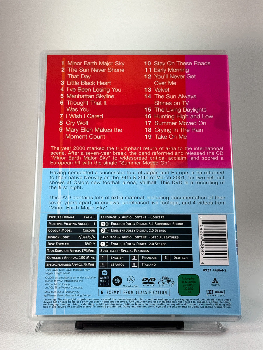 Bakside av DVD-cover til a-ha Live at Vallhall – Homecoming med info om innhold og spor; brukt musikk-DVD og konsertutgivelse hos Brukbar Film