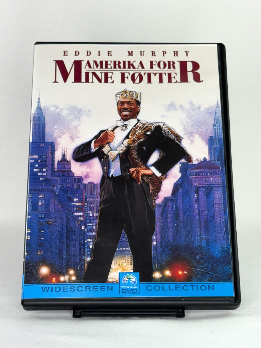 DVD-forside til filmen Amerika for mine føtter
Originalt cover brukt for produktbilde i nettbutikken Brukbar Film