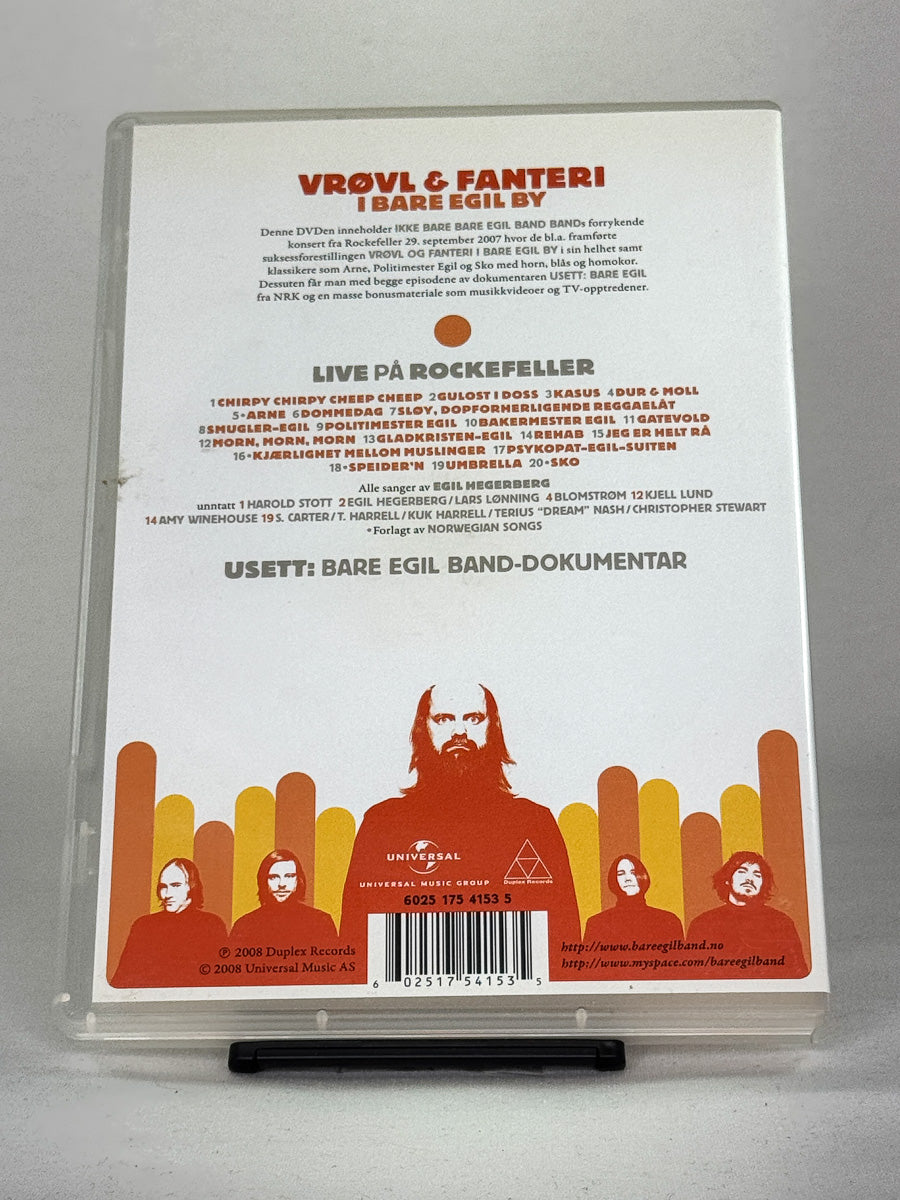 DVD-bakside til filmen Bare Egil Band: Vrøvl Og Fanteri I Bare Egil By
Baksiden viser info, spesifikasjoner og eventuell ekstratekst – produktbilde fra nettbutikken Brukbar Film