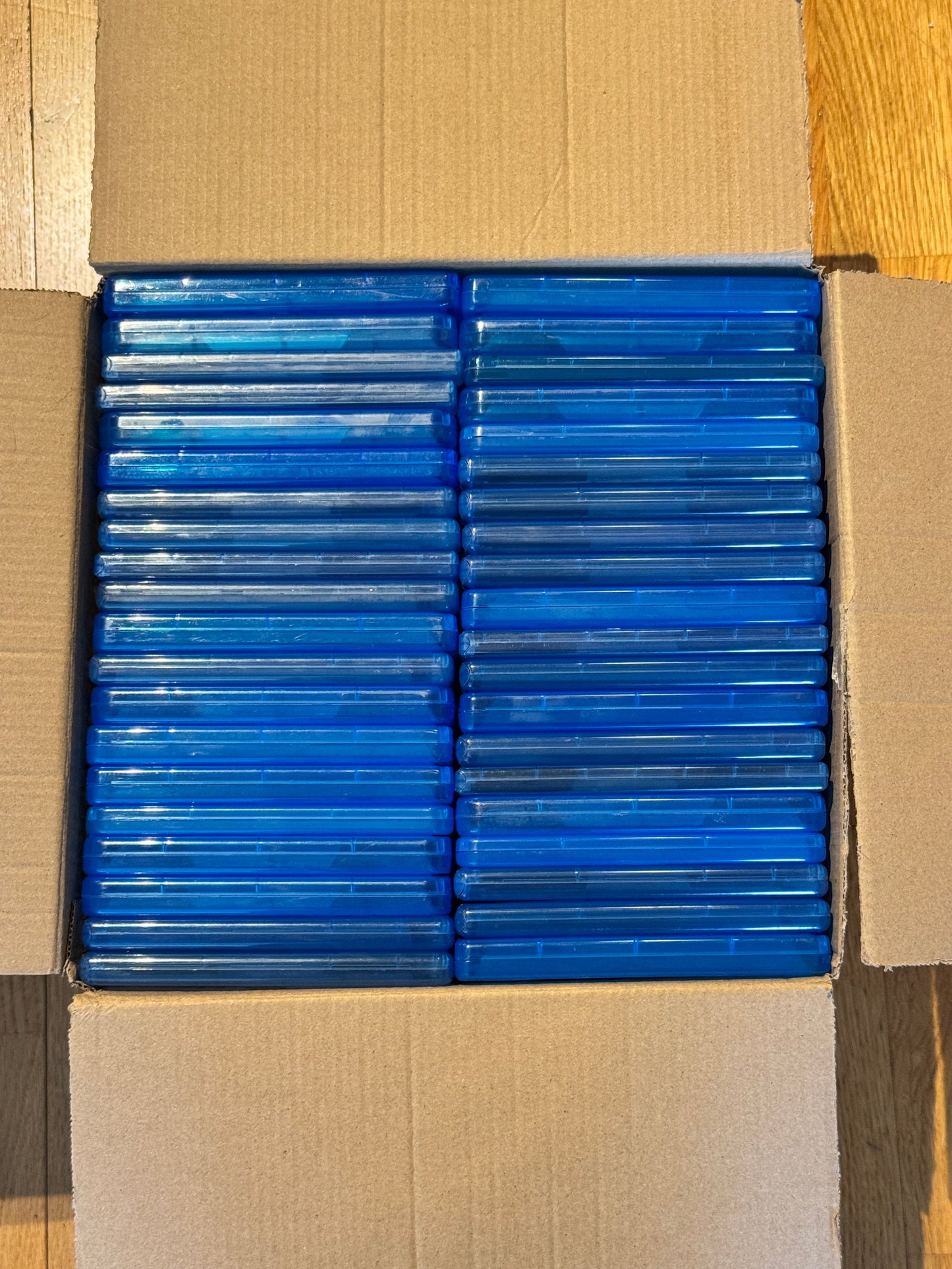 Oversiksbilde over antall Blu-ray filmer i eske, brukt samling hos Brukbar Film