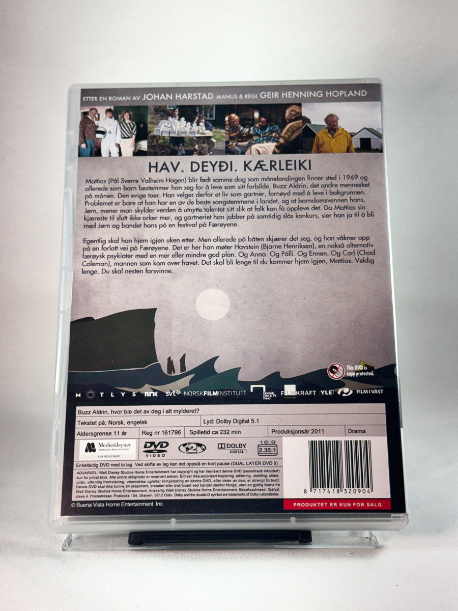 Bakside av cover til Buzz Aldrin, hvor ble det av deg i alt mylderet?, bruktfilm hos nettbutikken Brukbar Film