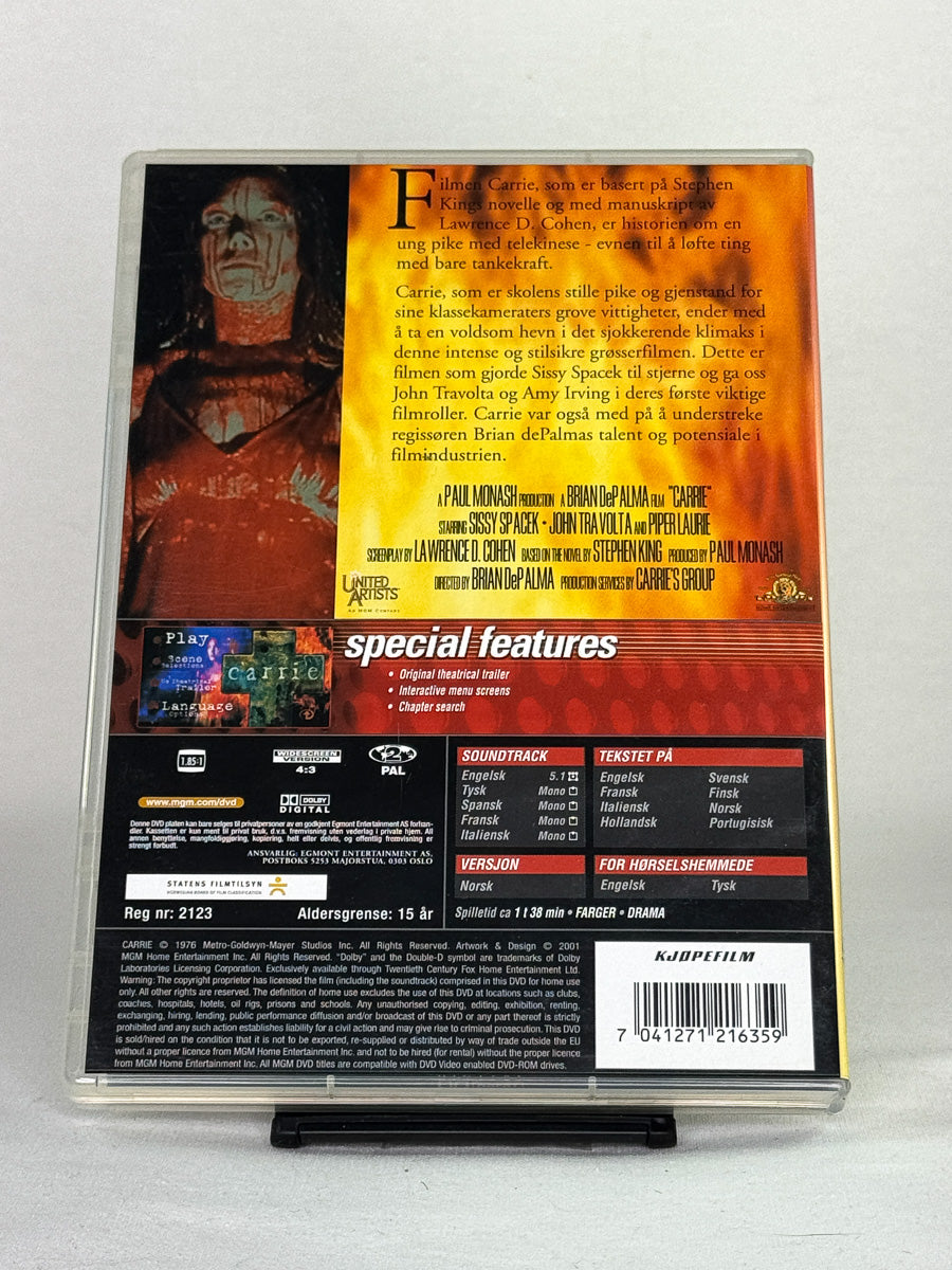 DVD-bakside til filmen Carrie
Baksiden viser info, spesifikasjoner og eventuell ekstratekst – produktbilde fra nettbutikken Brukbar Film