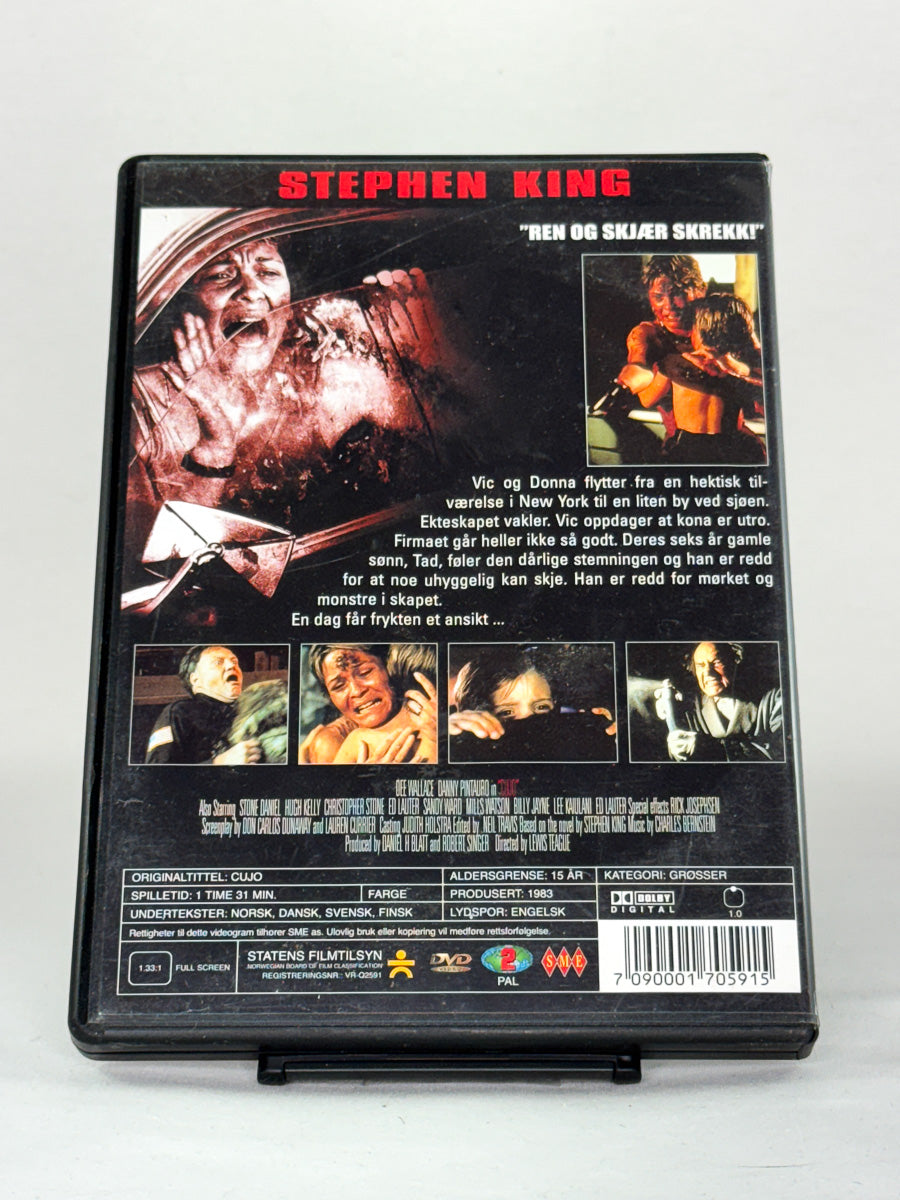 Bakside av filmcover til brukt DVD Cujo – brukt filmutgave av Stephen Kings rabies-skrekk hos Brukbar Film