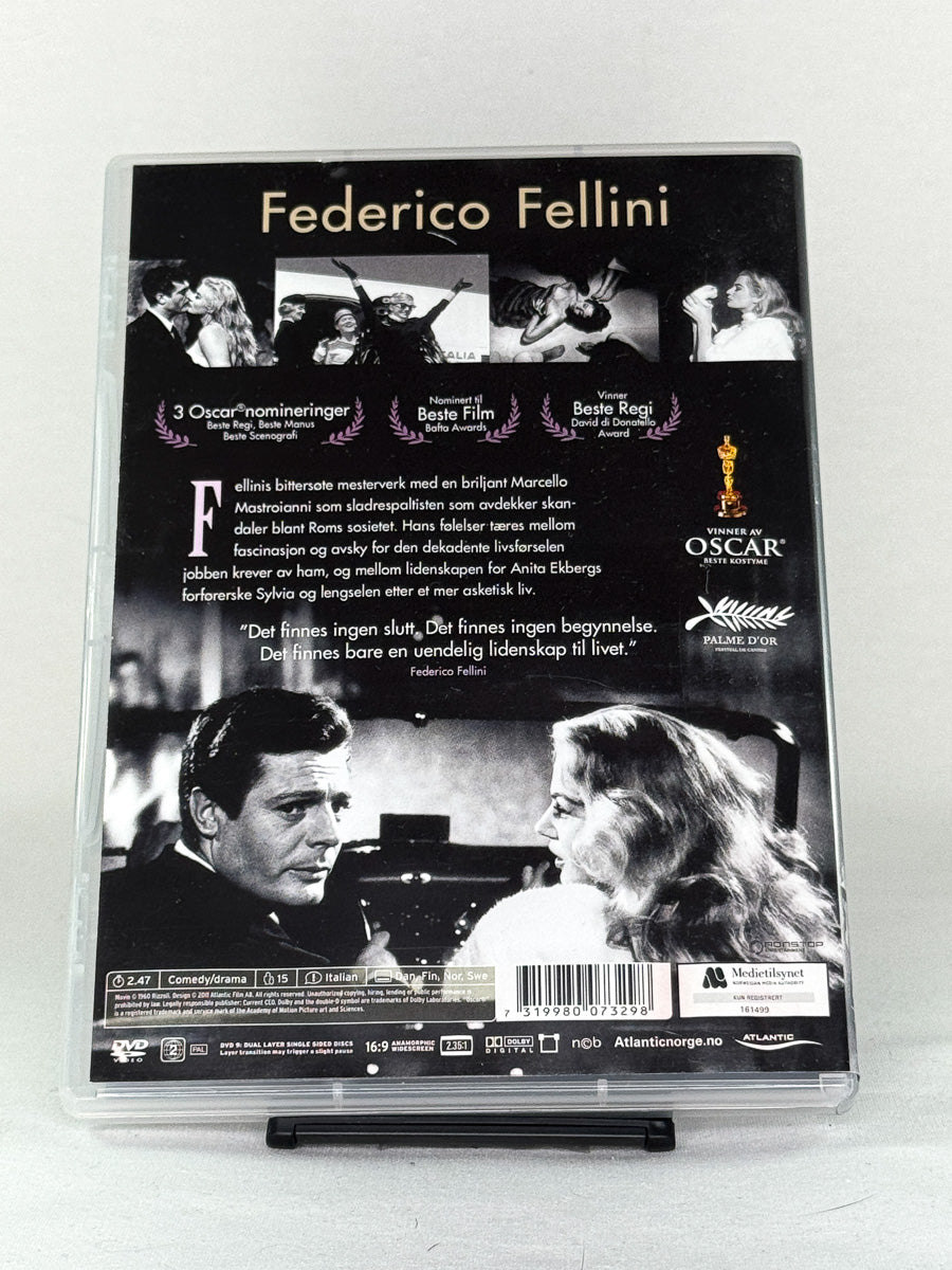 DVD-cover-bakside til filmen Det søte liv (La Dolce Vita) – Brukt DVD fra nettbutikken Brukbar Film