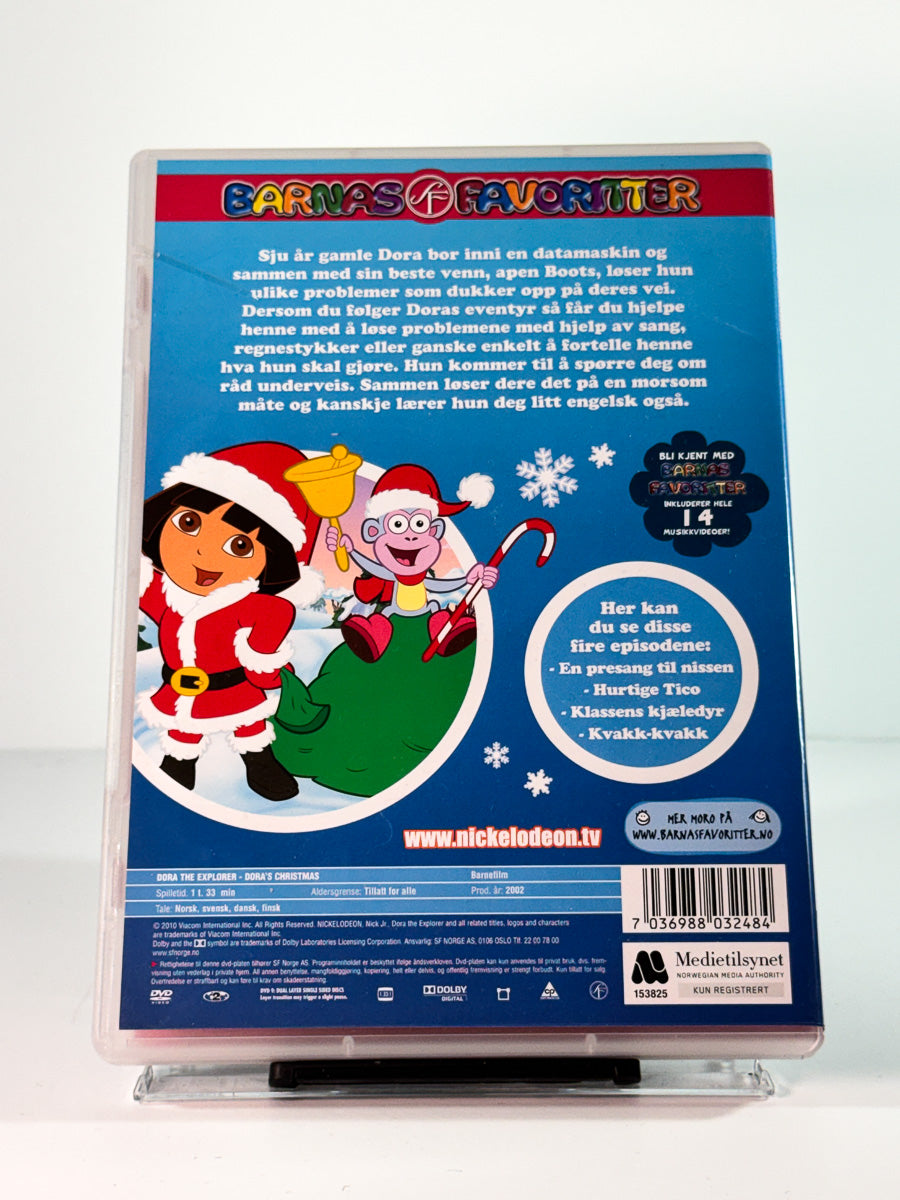 Bakside av cover til Dora Utforskeren Doras Jul på DVD hos Brukbar Film