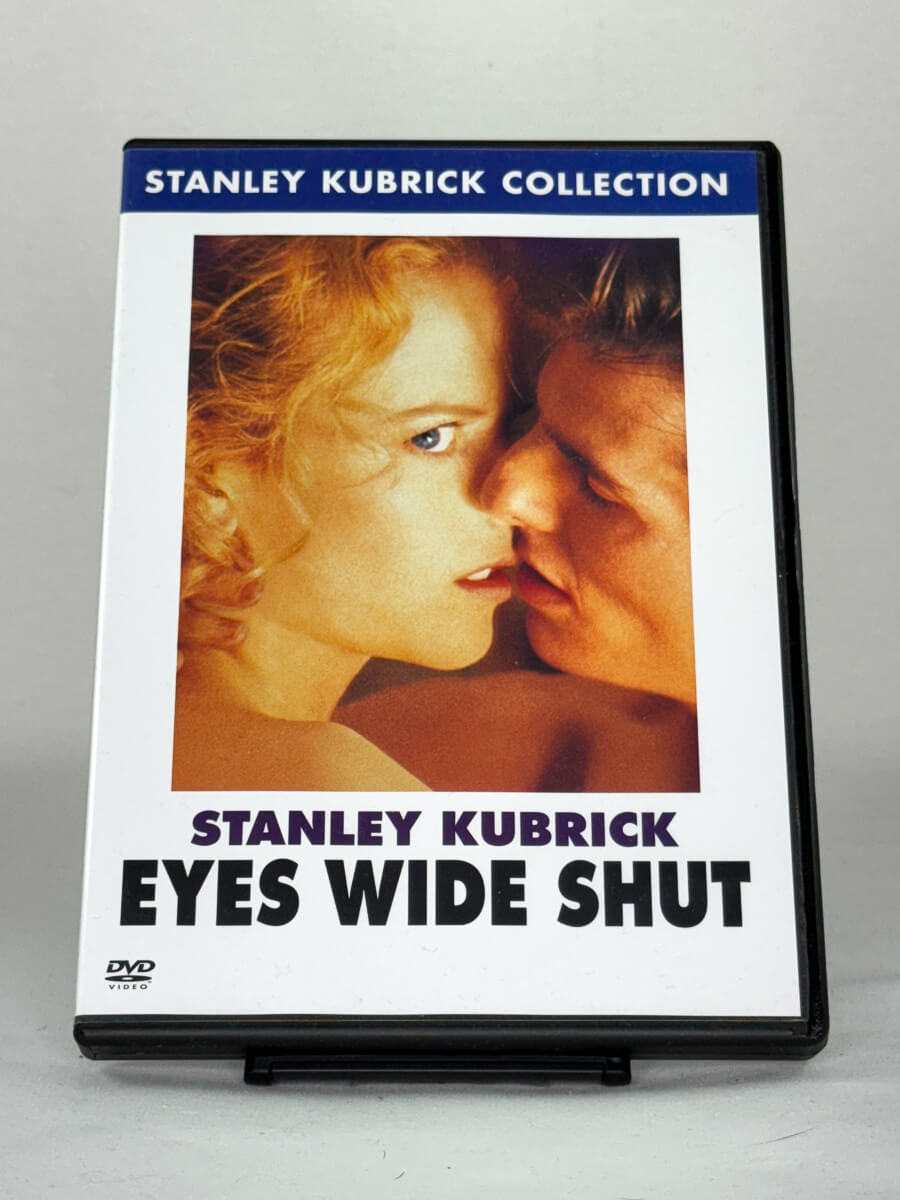 Brukt DVD-film Eyes Wide Shut – forside av filmcover, kjøp originale brukte filmer og serier på DVD hos Brukbar Film