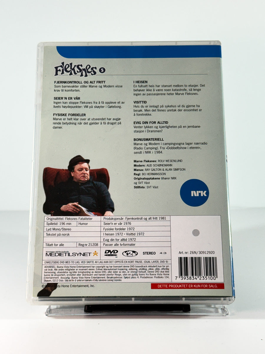 Bakside av cover til Fleksnes 5, bruktfilm hos nettbutikken Brukbar Film