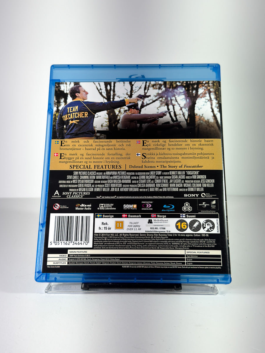 Bakside av cover til Foxcatcher på Blu-ray