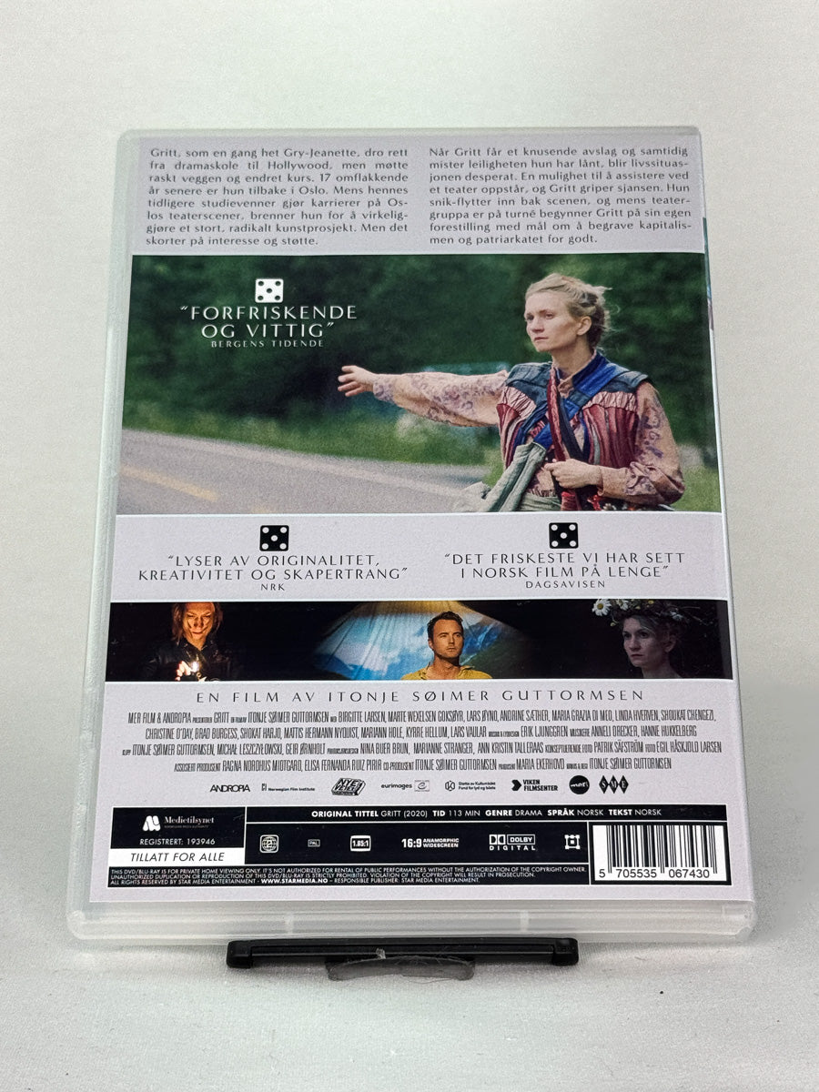 Bakside av DVD-cover til Gritt – viser anmeldelser og omtaler av filmens originale fortelling om frihet og kreativitet – brukt DVD tilgjengelig hos Brukbar Film.