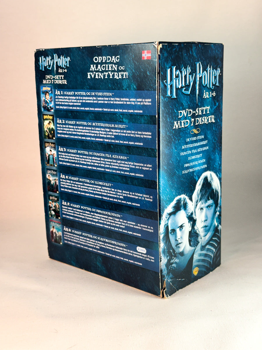 Bakside av cover til Harry Potter år 1–6, bruktfilm hos nettbutikken Brukbar Film