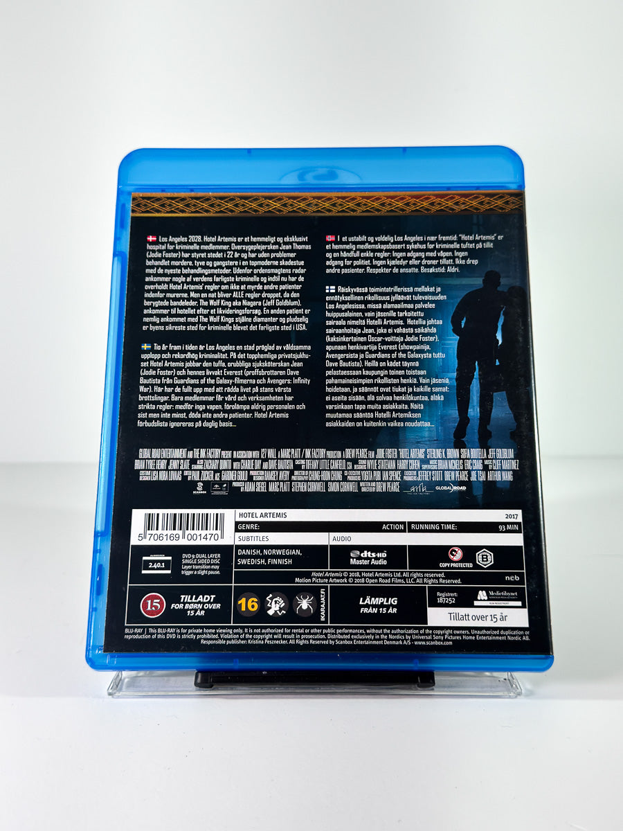 Bakside av cover til Hotel Artemis på Blu-ray