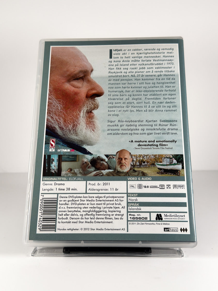 Bakside av cover til Ildfjell på DVD