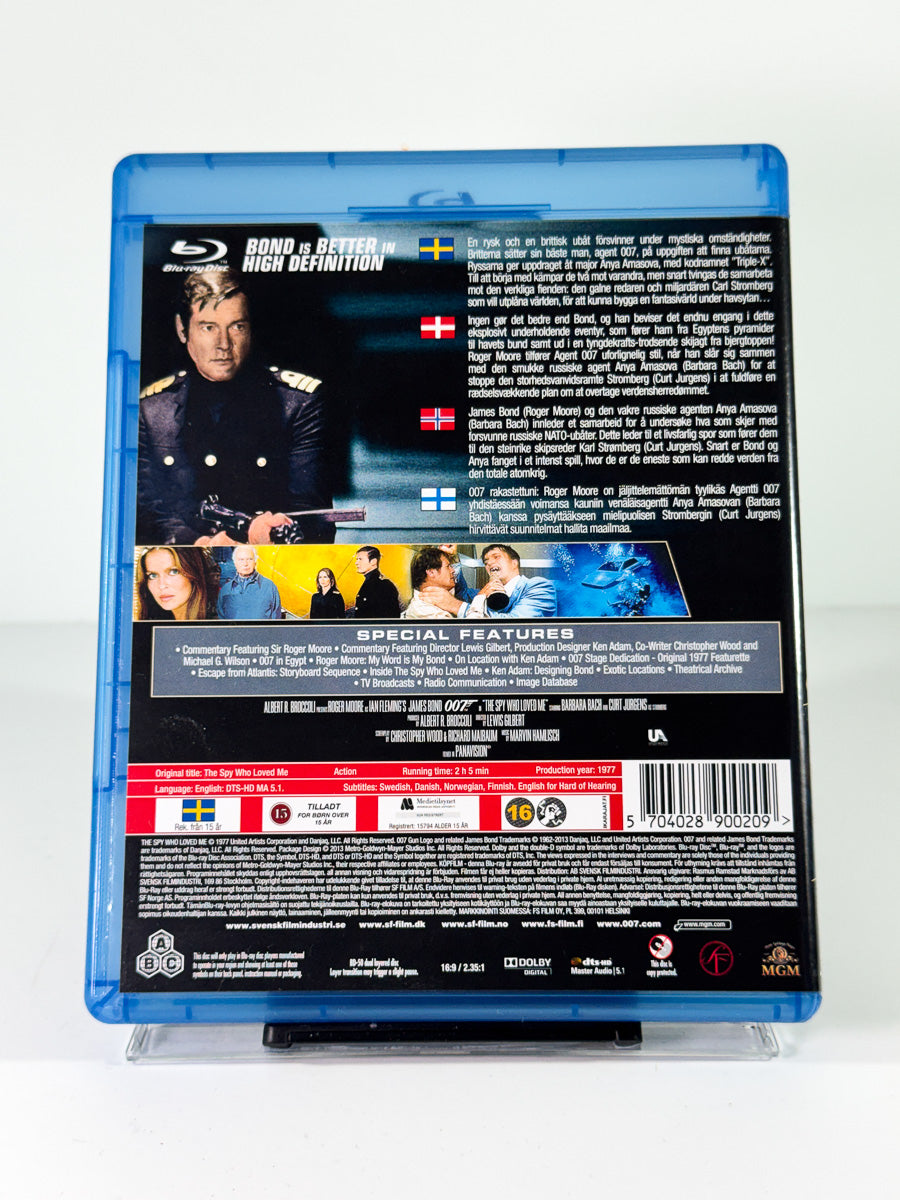 Bakside av cover til James Bond: The Spy Who Loved Me, brukt original Blu-ray hos Brukbar Film