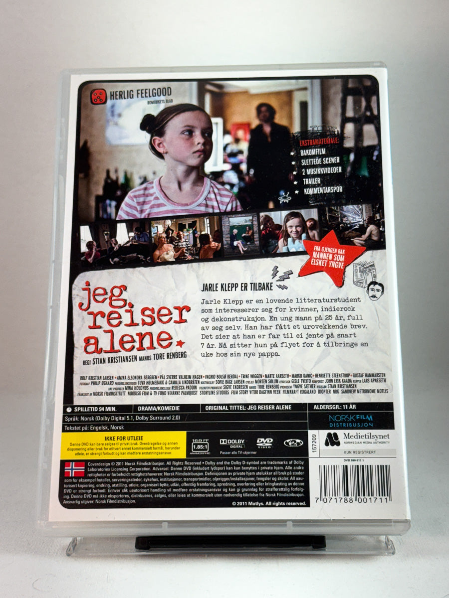Bakside av DVD-cover til Jeg reiser alene, bilde av teknisk info og innhold på brukt DVD hos Brukbar Film.