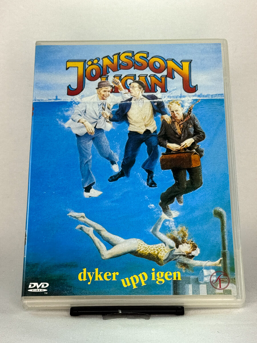 DVD-cover-forside til filmen Jönssonligan dyker upp igen – Brukt DVD fra nettbutikken Brukbar Film