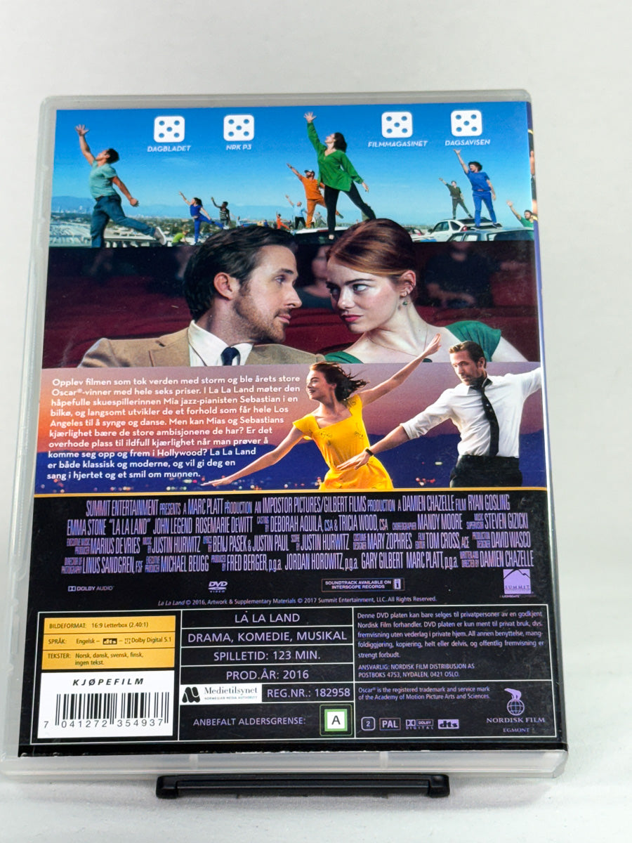 Bakside av DVD-cover for La La Land, brukt DVD tilgjengelig hos Brukbar Film.