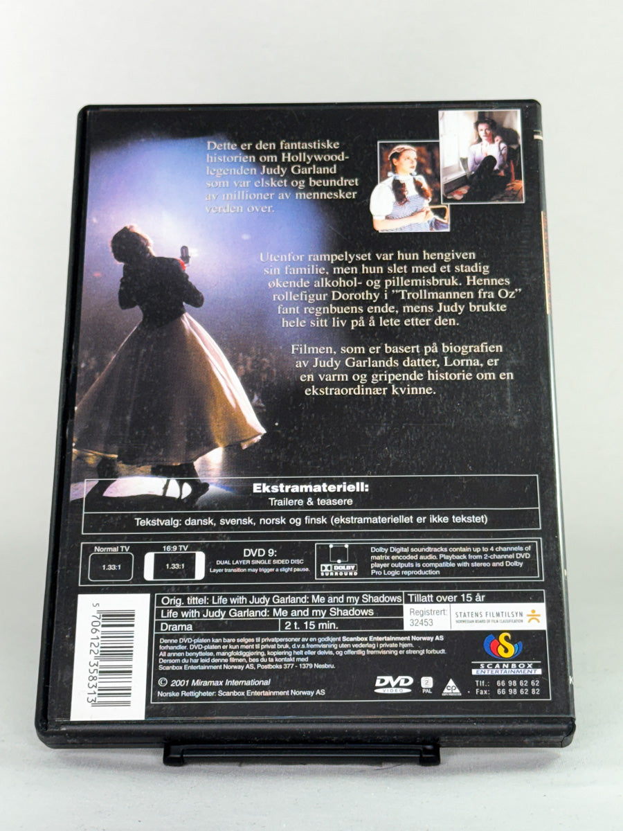 Bakside av DVD-cover til Life with Judy Garland: Me & My Shadows – gripende Emmy-belønnet portrett av en legende – brukt original-DVD hos Brukbar Film.