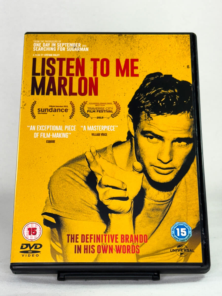 Brukt DVD Listen to Me Marlon – forside av filmcover, dokumentarfilm om Marlon Brando, kjøp brukte filmer på DVD hos Brukbar Film