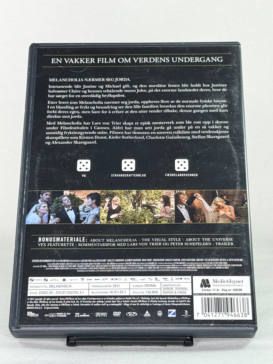 DVD-cover-bakside til filmen Melancholia – Brukt DVD fra nettbutikken Brukbar Film