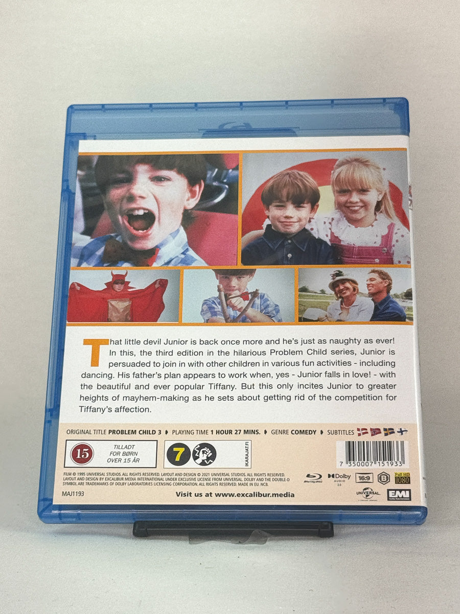 Bakside av Blu-ray-cover til Problem Child 3 – tredje del i komedieserien om Junior og hans sprell, bruktfilm på Blu-ray hos Brukbar Film.