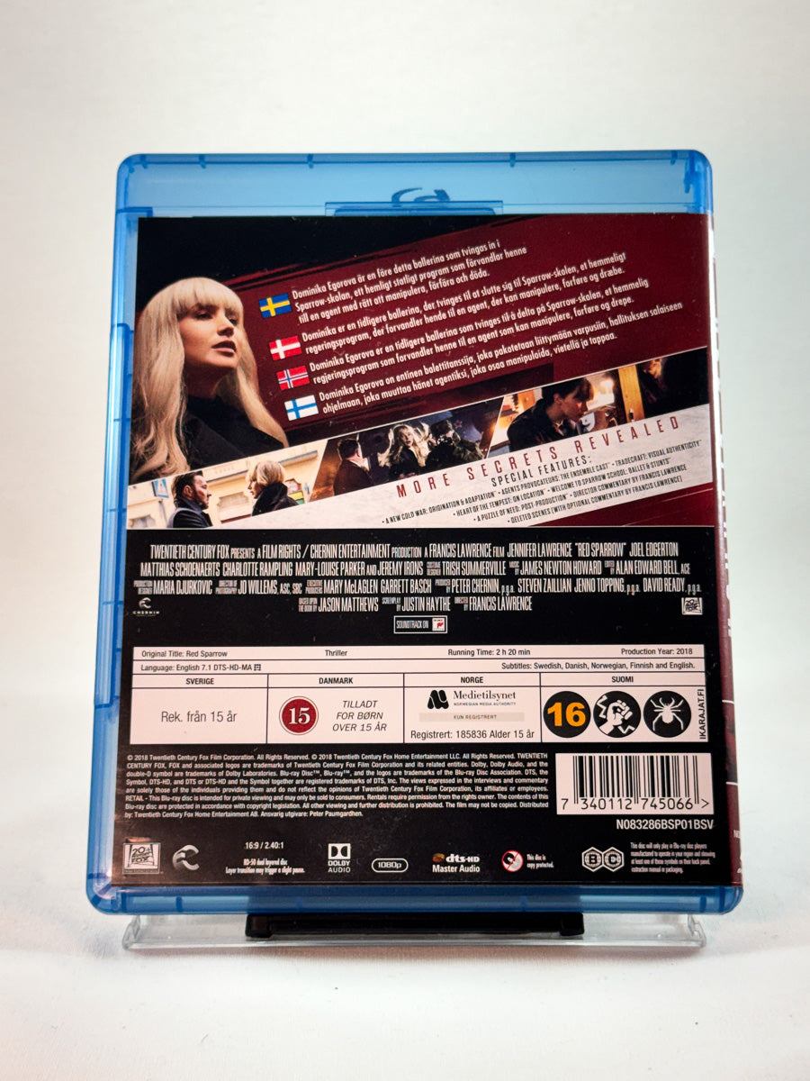 Bakside av Blu-ray-cover til Red Sparrow, bruktfilm hos nettbutikken Brukbar Film