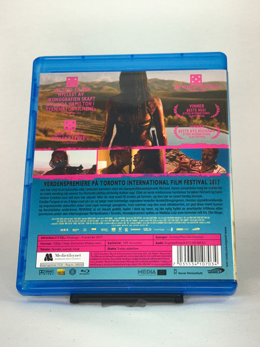 Bakside av DVD-cover til Revenge – original bakside med filmomtale, brukt thrillerfilm fra Brukbar Film