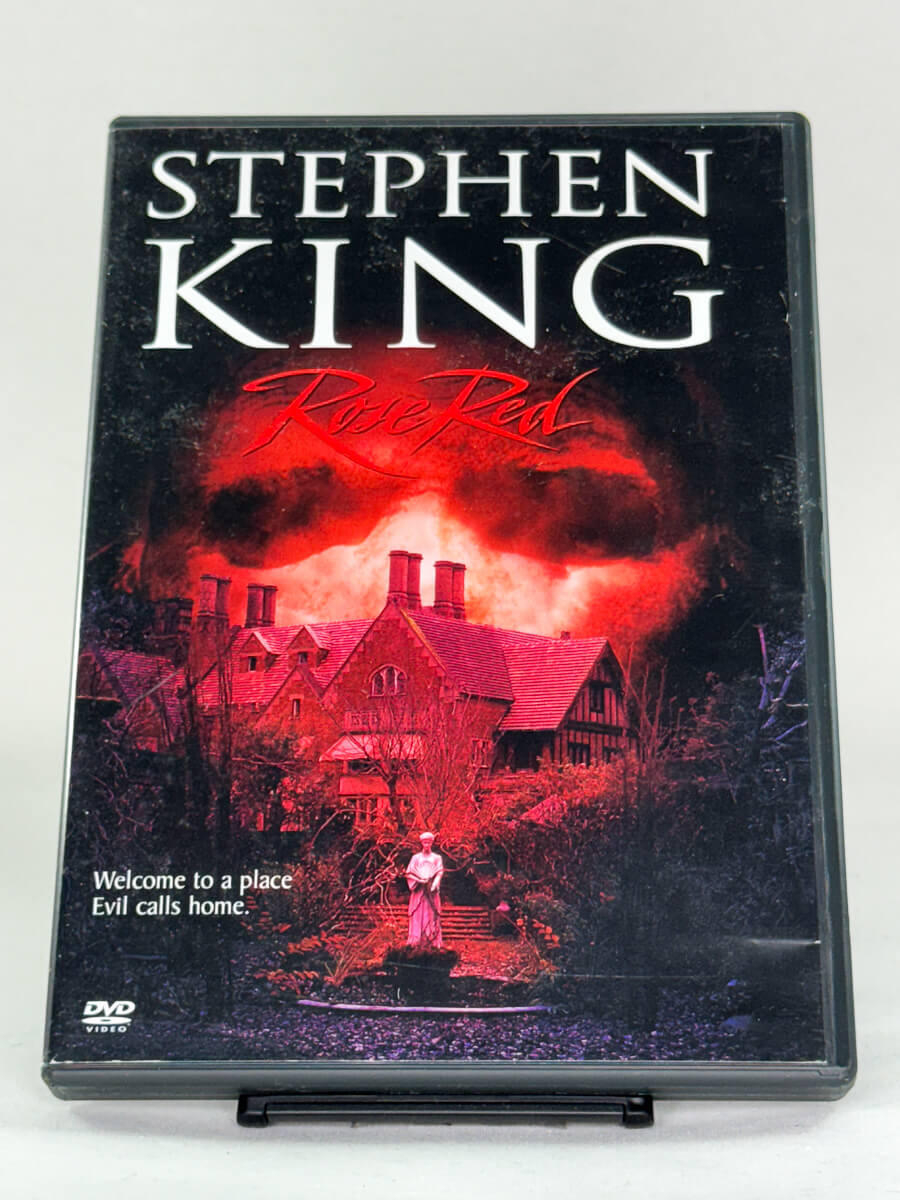 DVD-forside til filmen Rose Red
Originalt cover brukt for produktbilde i nettbutikken Brukbar Film