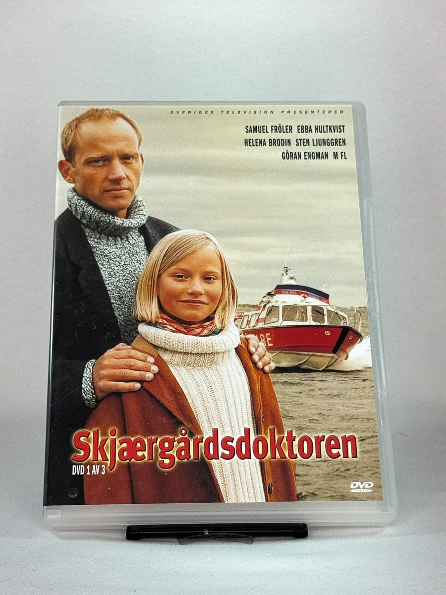 DVD-cover-forside til serien Skjærgårdsdoktoren (del 1–6) – Brukt DVD fra nettbutikken Brukbar Film