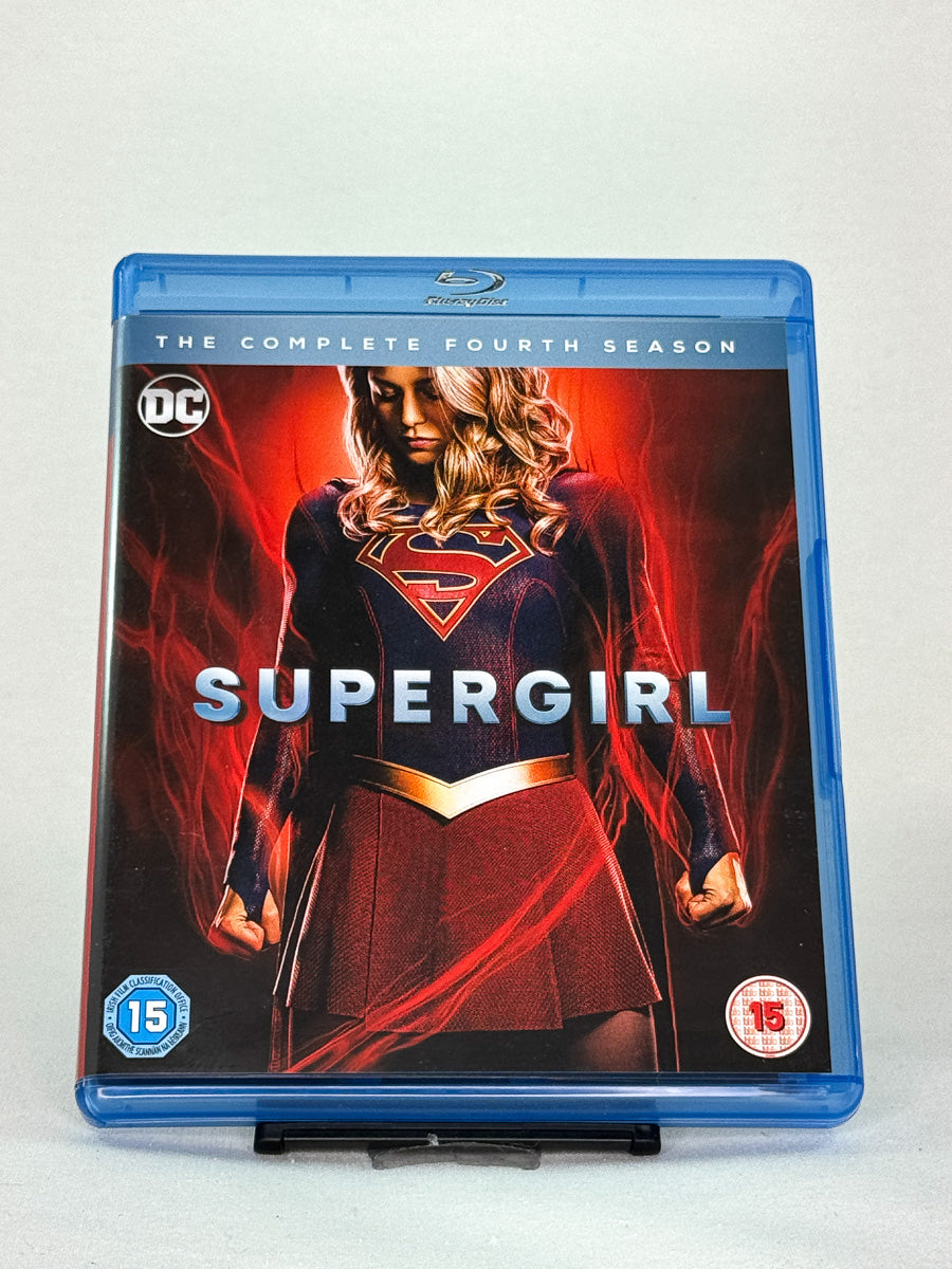 Blu-ray forside av Supergirl sesong 4 – brukt superheltserie på Blu-ray fra Brukbar Film