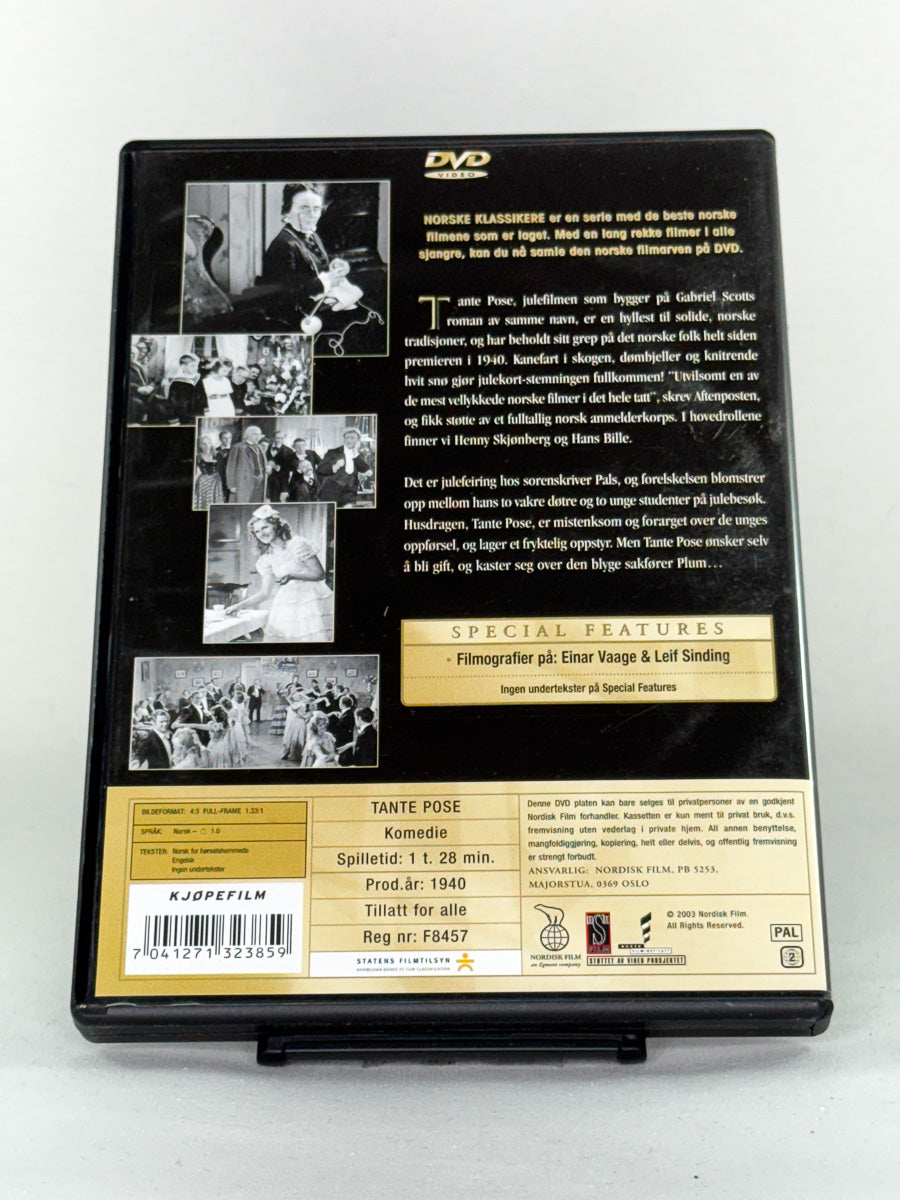 DVD-bakside til filmen Tante Pose
Baksiden viser info, spesifikasjoner og eventuell ekstratekst – produktbilde fra nettbutikken Brukbar Film