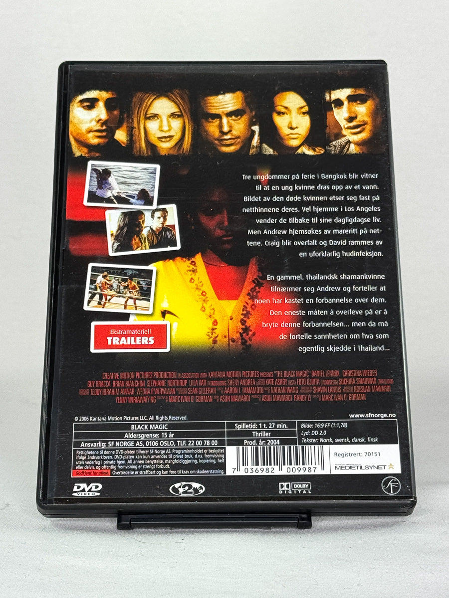 Bakside av The Black Magic – spennende historie om forførelse og skjulte krefter, brukt DVD-utgave fra Brukbar Film.