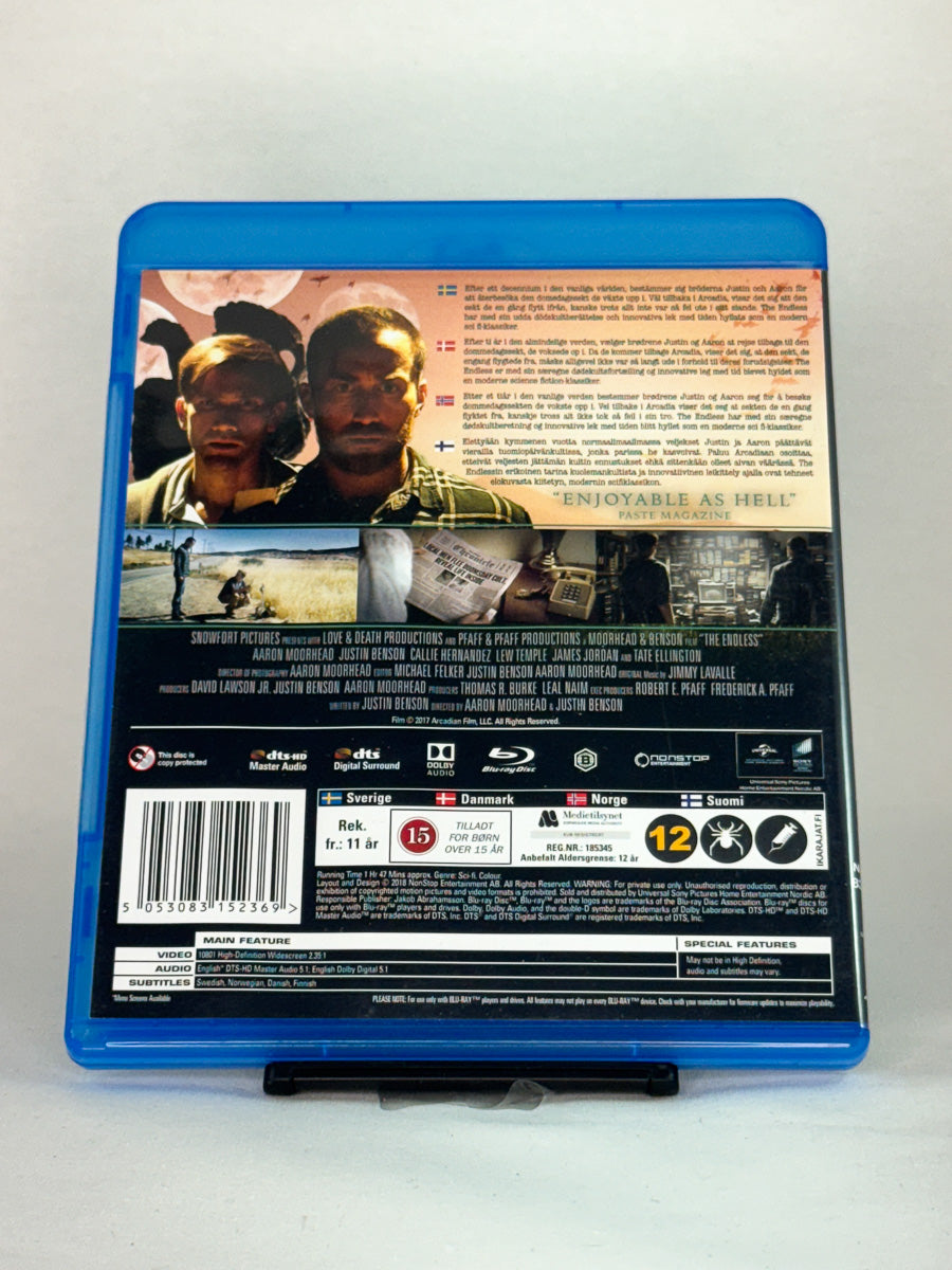 Bakside av Blu-ray-cover til The Endless – brukt originalfilm med kultstatus, tilgjengelig hos Brukbar Film