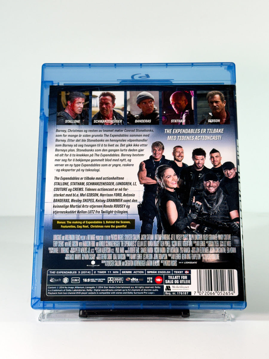Bakside av cover til The Expendables 3 – Extended Cut på Blu-ray, brukt hos Brukbar Film