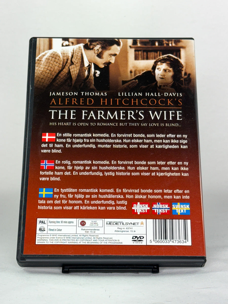 Bakside av DVD-cover til The Farmer’s Wife – brukt originalfilm på DVD, kjøp tidlige klassikere av Hitchcock hos Brukbar Film.
