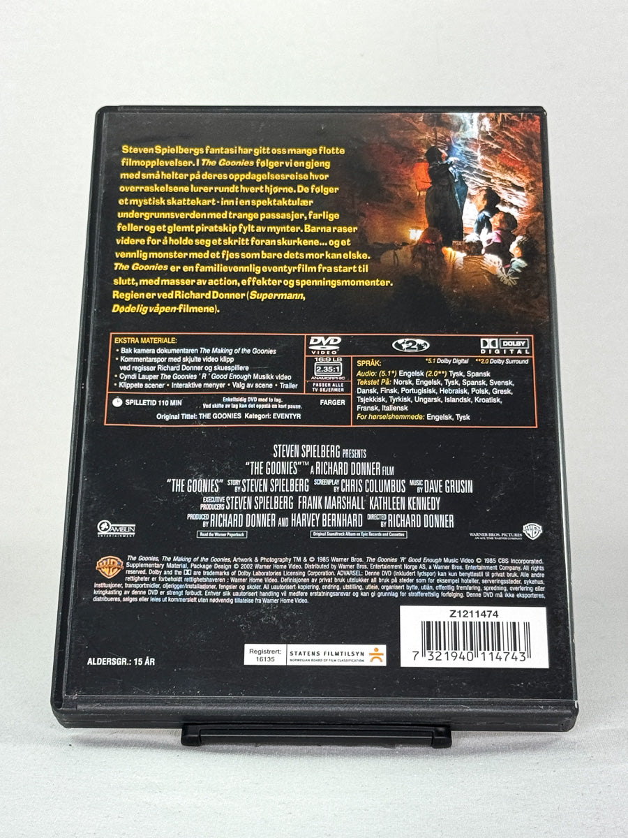 DVD-bakside til filmen The Goonies
Baksiden viser info, spesifikasjoner og eventuell ekstratekst – produktbilde fra nettbutikken Brukbar Film