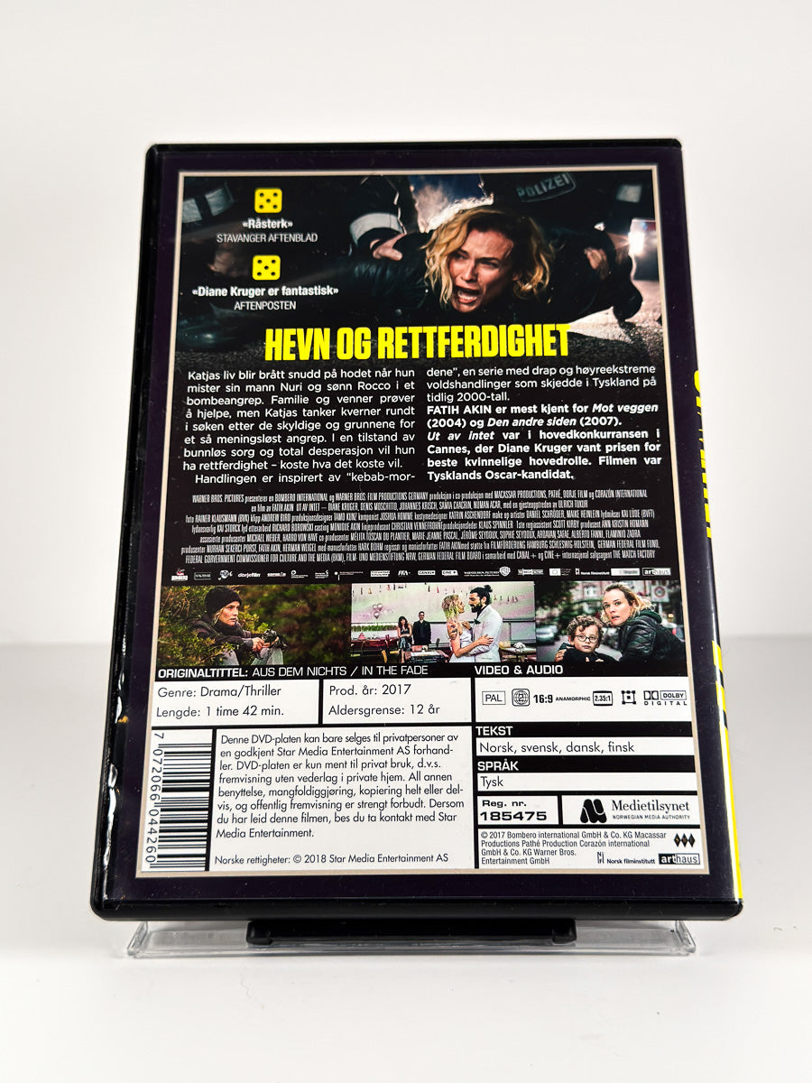 Bakside av cover til Ut av intet på DVD
