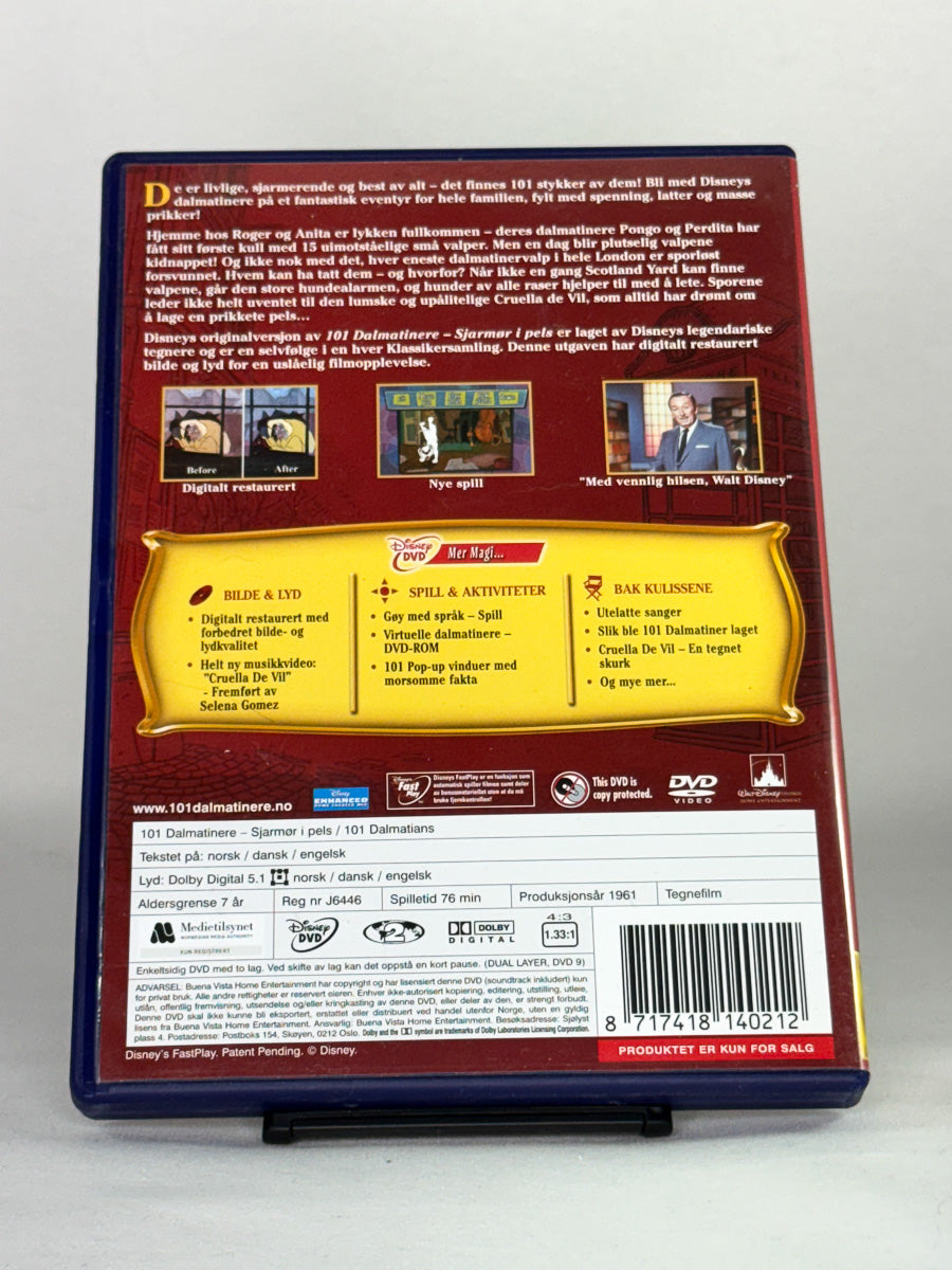 DVD-bakside til filmen 101 Dalmatinere
Baksiden viser info, spesifikasjoner og eventuell ekstratekst – produktbilde fra nettbutikken Brukbar Film