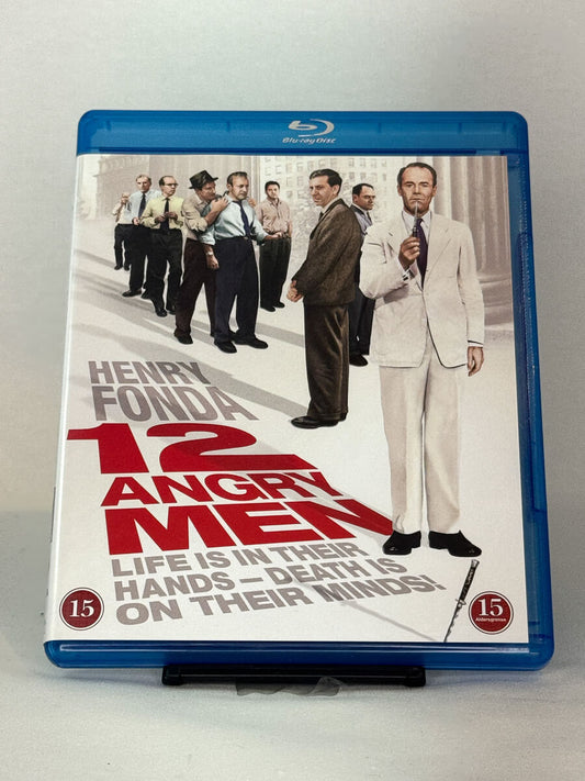 Blu-ray forside av filmklassikeren 12 Angry Men – brukt drama tilgjengelig hos Brukbar Film