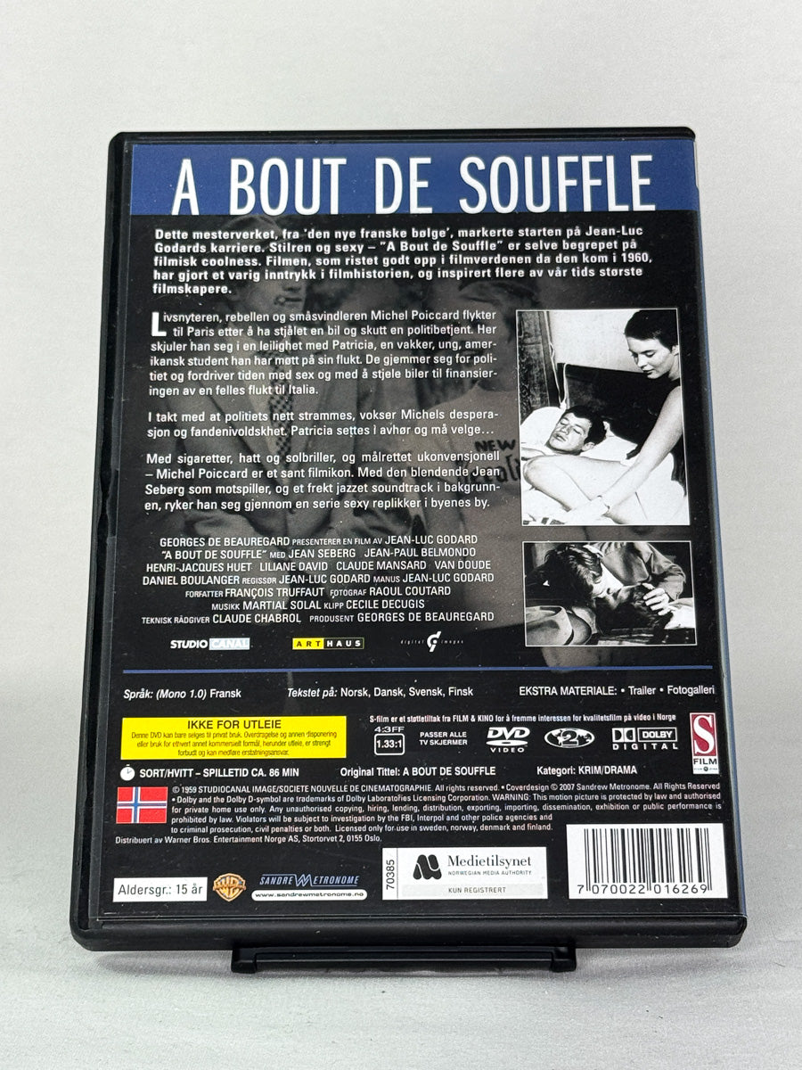 DVD-bakside til filmen A Bout de Souffle
Baksiden viser info, spesifikasjoner og eventuell ekstratekst – produktbilde fra nettbutikken Brukbar Film