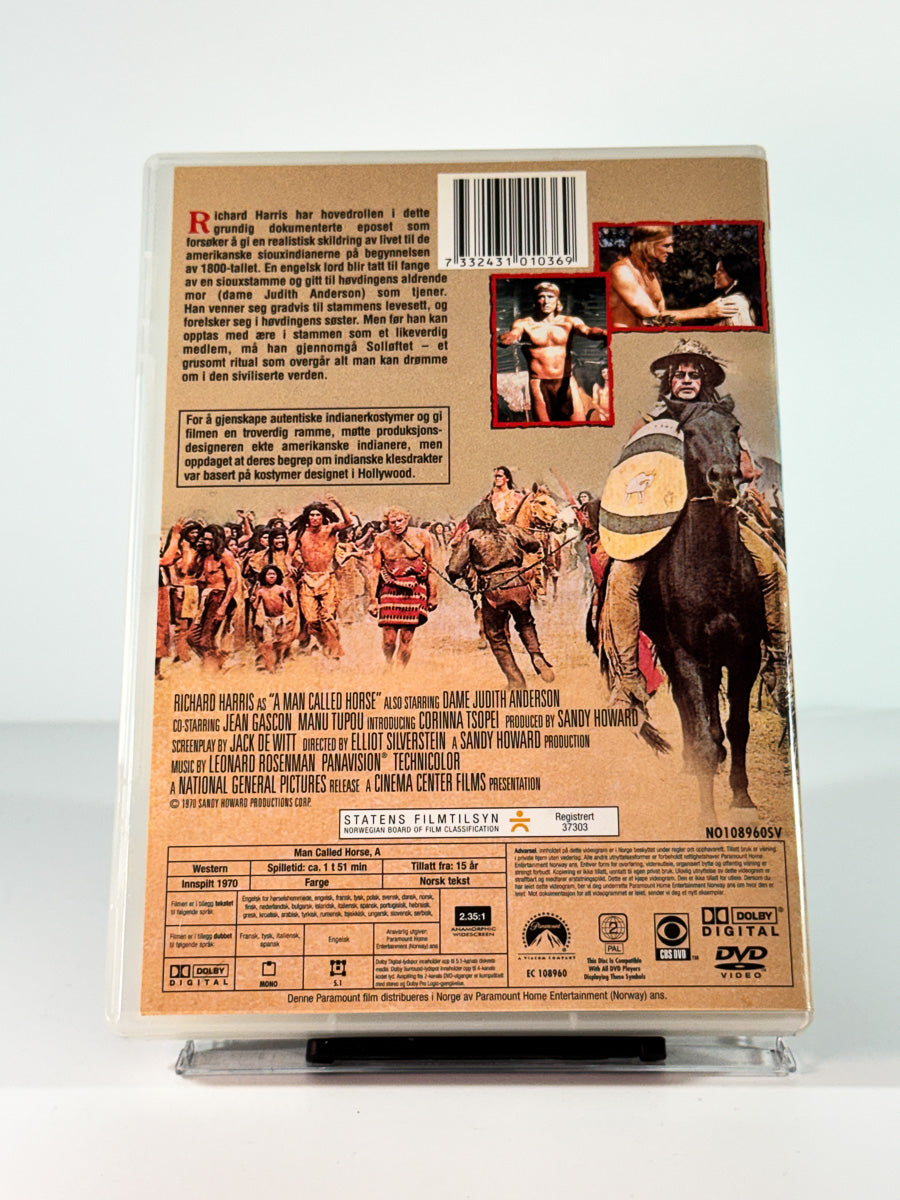 Bakside av cover til A Man Called Horse, bruktfilm på DVD hos Brukbar Film