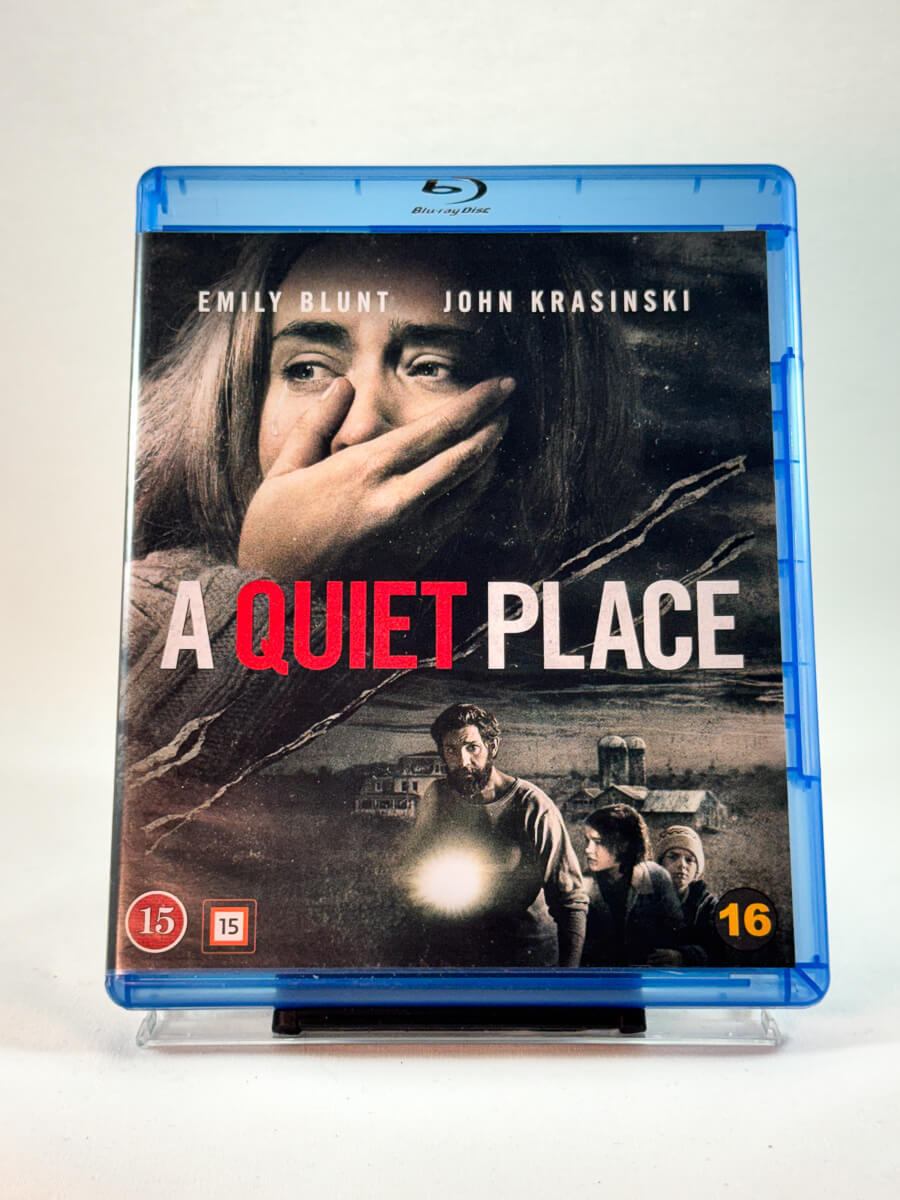 Forside av cover til A Quiet Place, brukt Blu-ray-utgivelse hos Brukbar Film