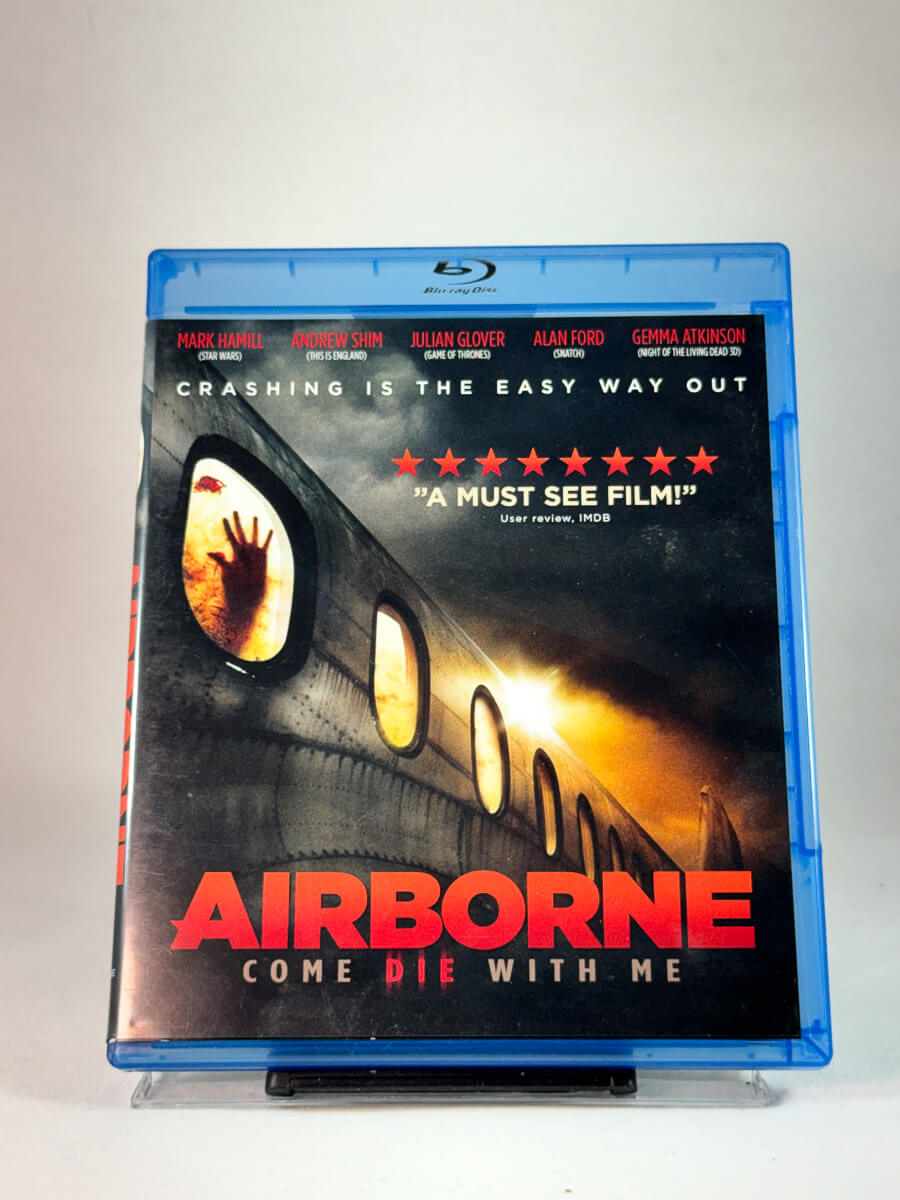 Forside av cover til Airborne, bruktfilm på Blu-ray hos Brukbar Film