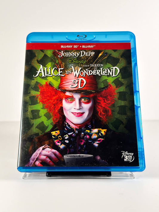 Forside av cover til Alice in Wonderland på Blu-ray