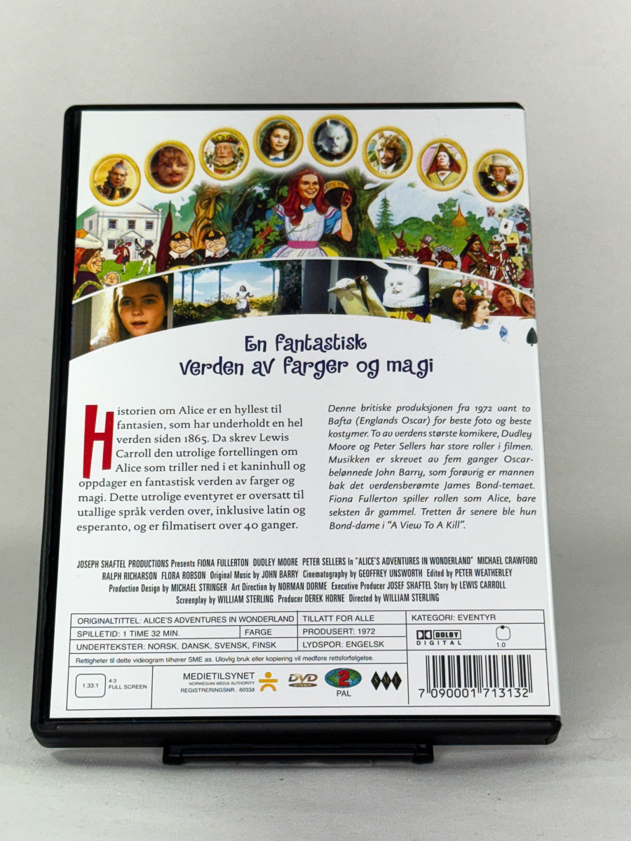 DVD-bakside til filmen Alice's opplevelser i Eventyrland
Baksiden viser info, spesifikasjoner og eventuell ekstratekst – produktbilde fra nettbutikken Brukbar Film