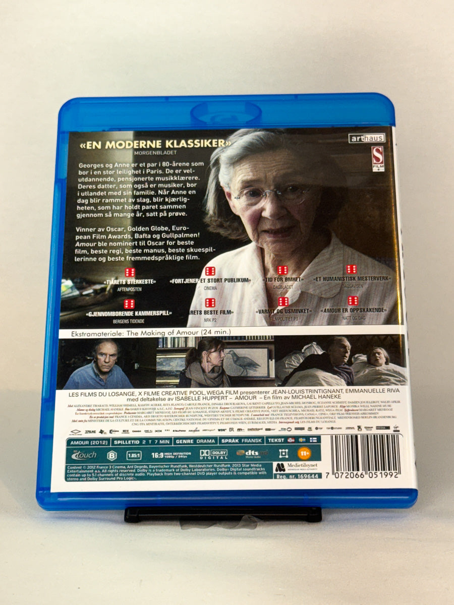 Bakside av Blu-ray-cover for Amour – brukt originalfilm på Blu-ray, detaljert utgave fra Brukbar Film