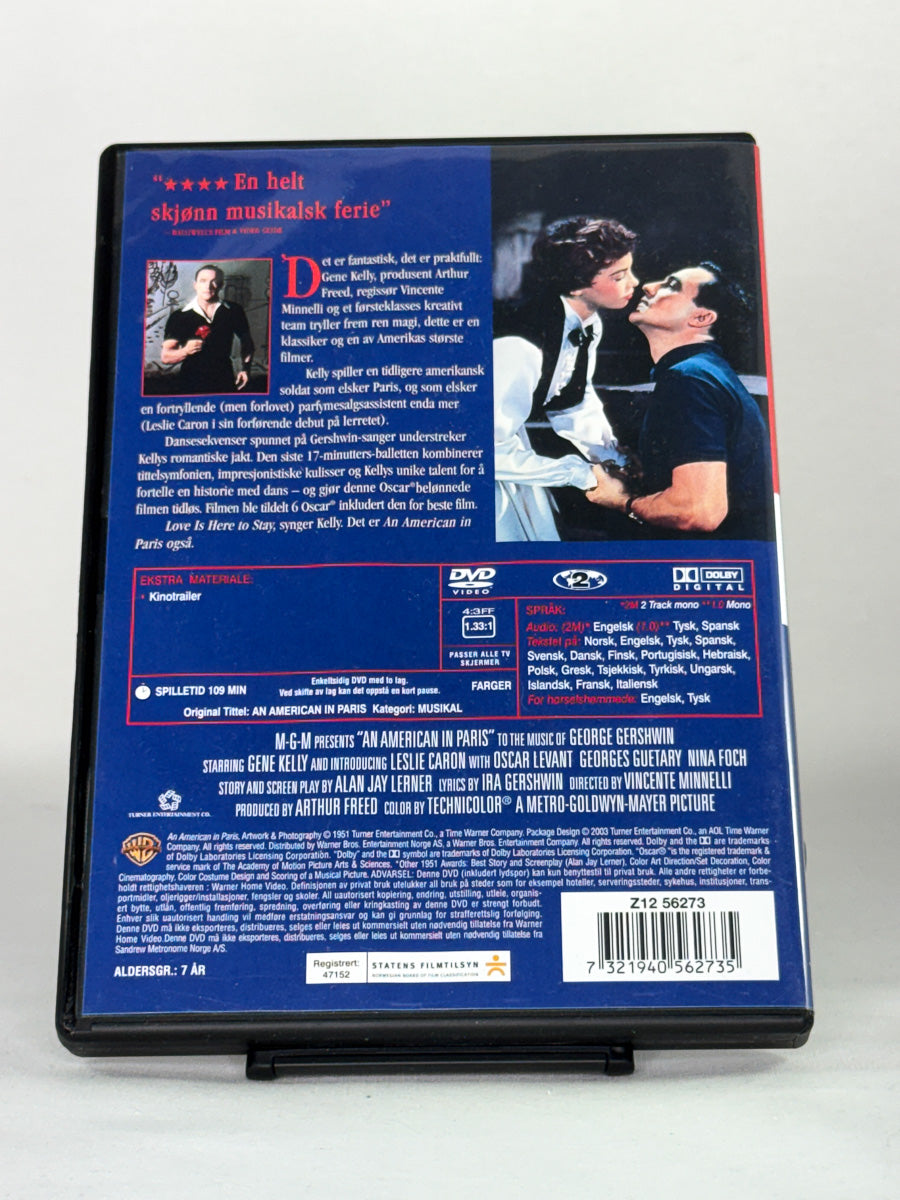 DVD-bakside til filmen An American in Paris
Baksiden viser info, spesifikasjoner og eventuell ekstratekst – produktbilde fra nettbutikken Brukbar Film