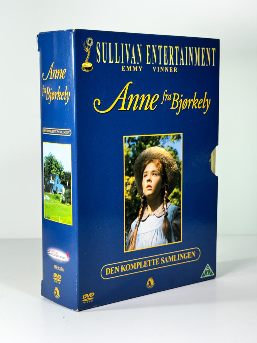 Forside av cover til Anne fra Bjørkely den komplette samlingen, bruktfilm hos nettbutikken Brukbar Film