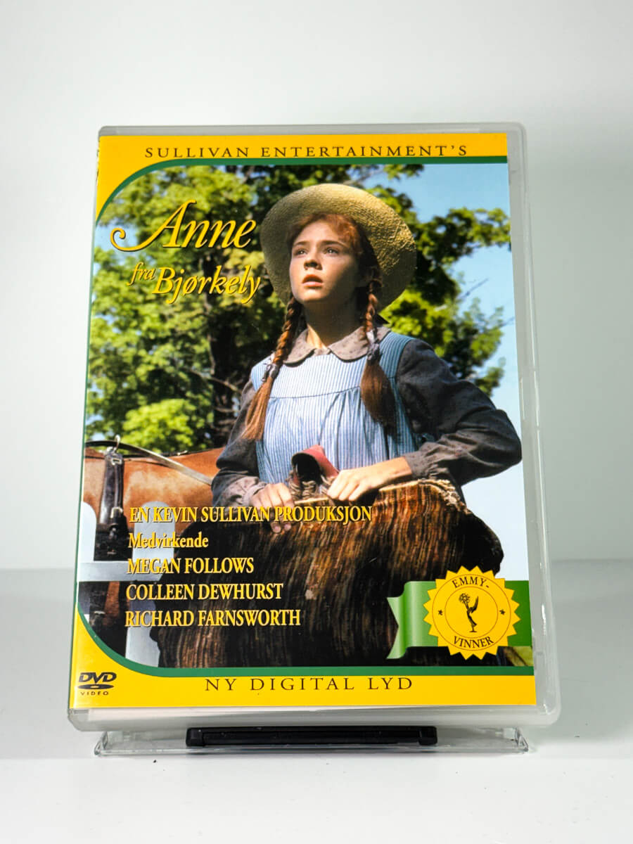 Forside av cover til Anne fra Bjørkely, bruktfilm hos nettbutikken Brukbar Film