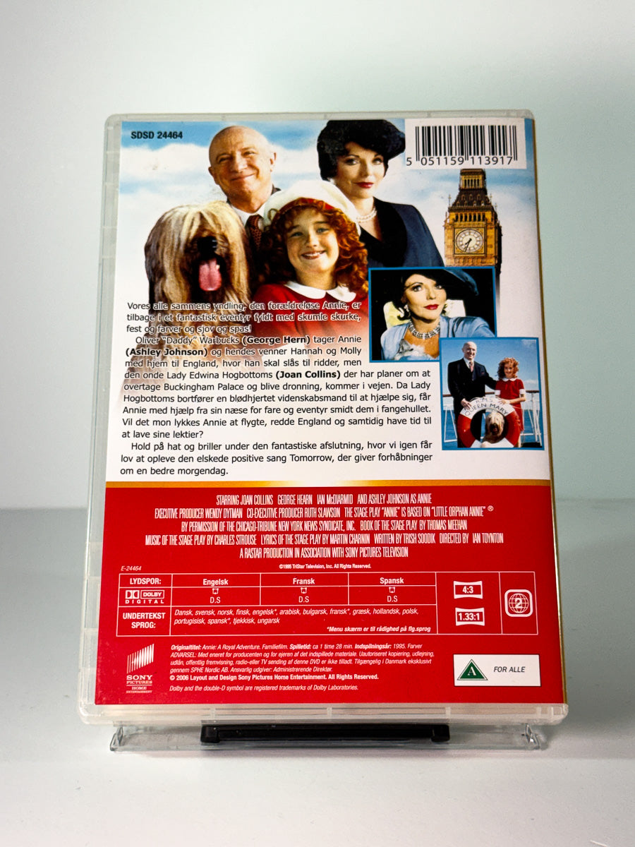 Bakside av cover til annie et kongelig eventyr, bruktfilm hos nettbutikken Brukbar Film